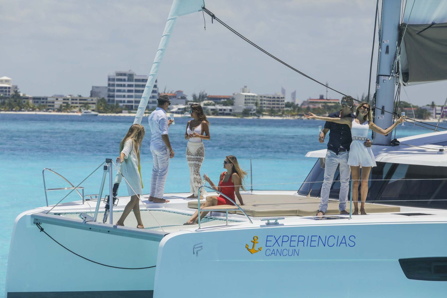 luxury catamaran cancun